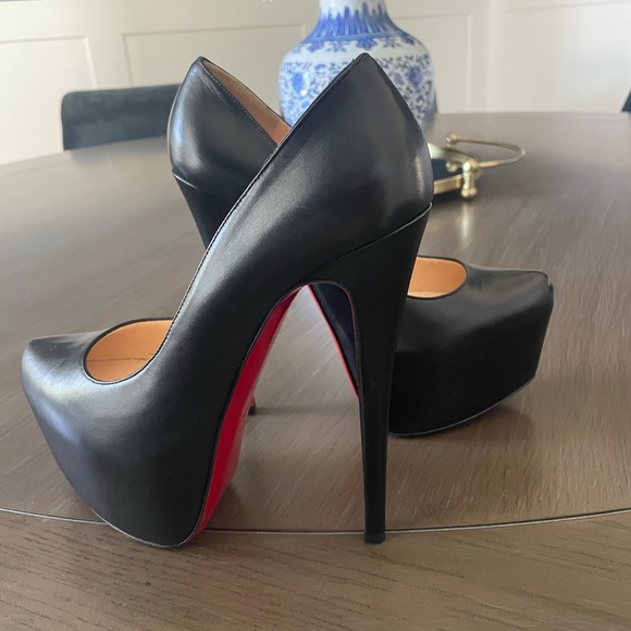 Christian Louboutin High Heels - Picture 3 of 9